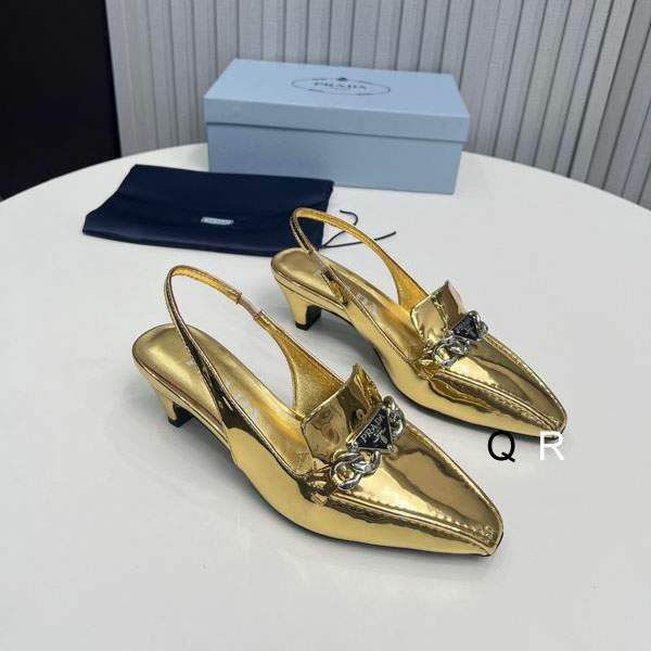 Picture of Prada Shoes _SKUPradasz35-40419088.54CRR0802